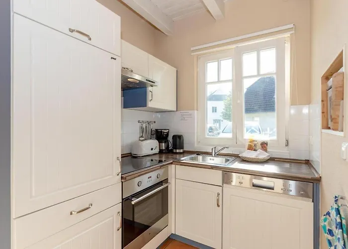 Holiday home Seepferdchen, 06c, Haus Usedom 6c Ostseebad Nienhagen